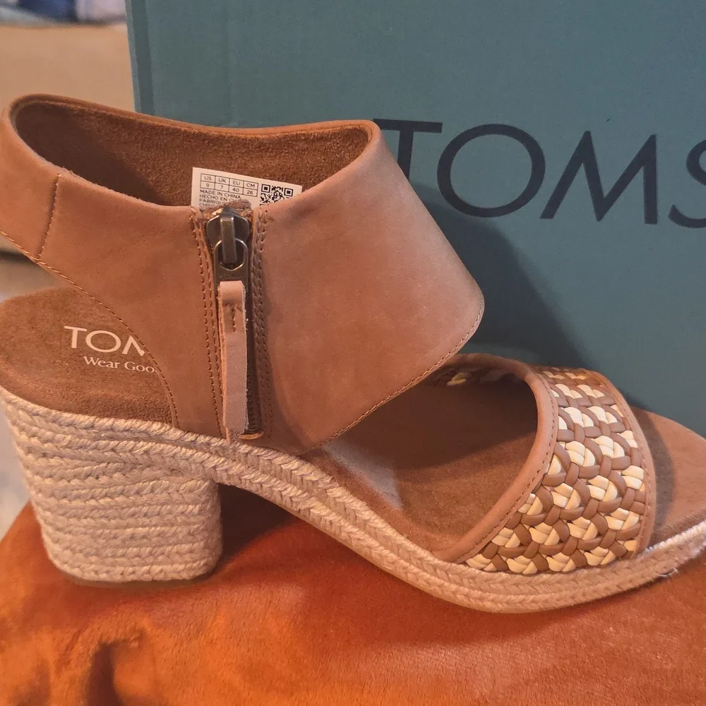 TOMS Women's Brown Wedge Sandals